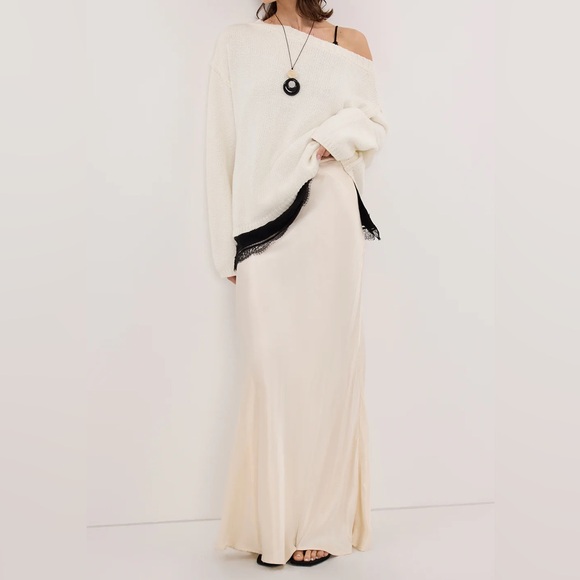 DISSH Dresses & Skirts - DISSH Cream Maxi Skirt